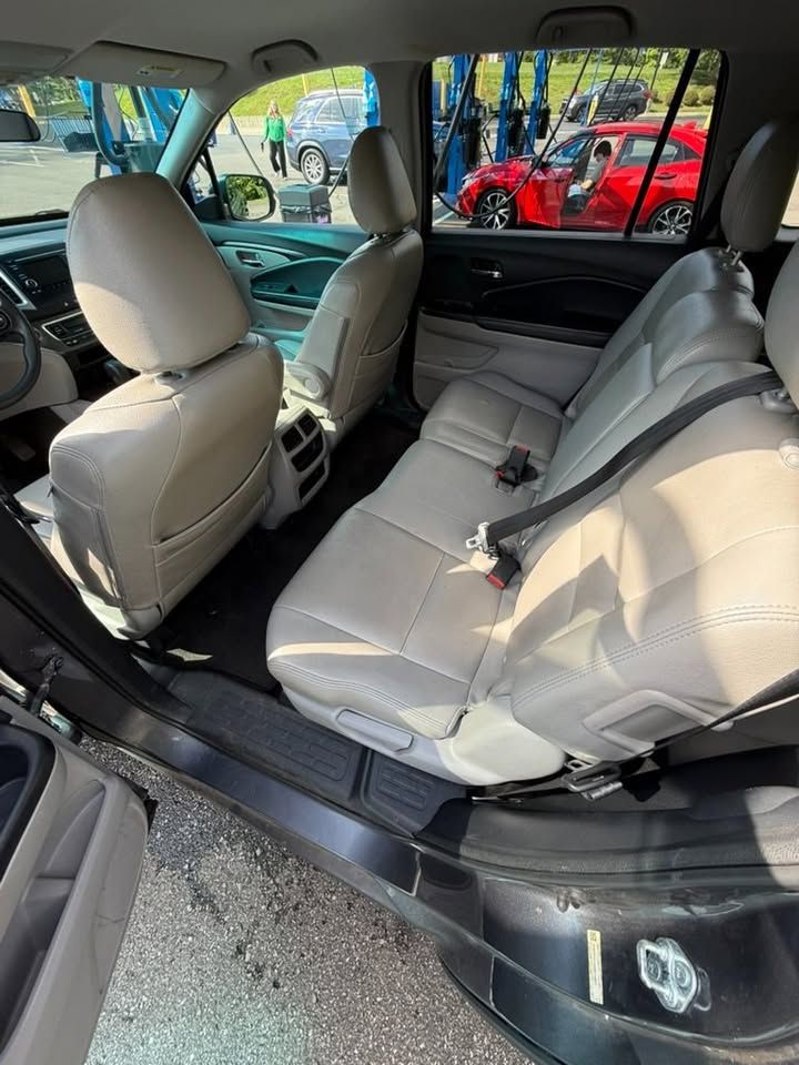 Used 2016 Honda Pilot LX image 5