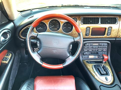 Used 2004 Jaguar XK8 R Convertible 2D image 25