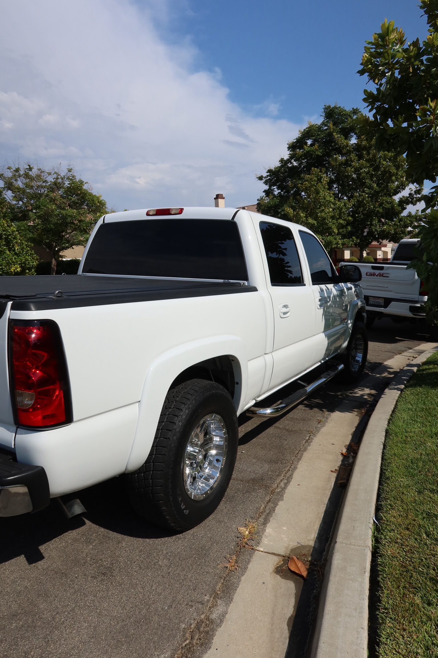 Used 2006 Chevrolet Silverado 1500 LT w/ Vortecmax Performance Pack RWD image 6