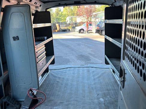 Used 2011 Chevrolet Express 1500 AWD w/ Power Package image 9