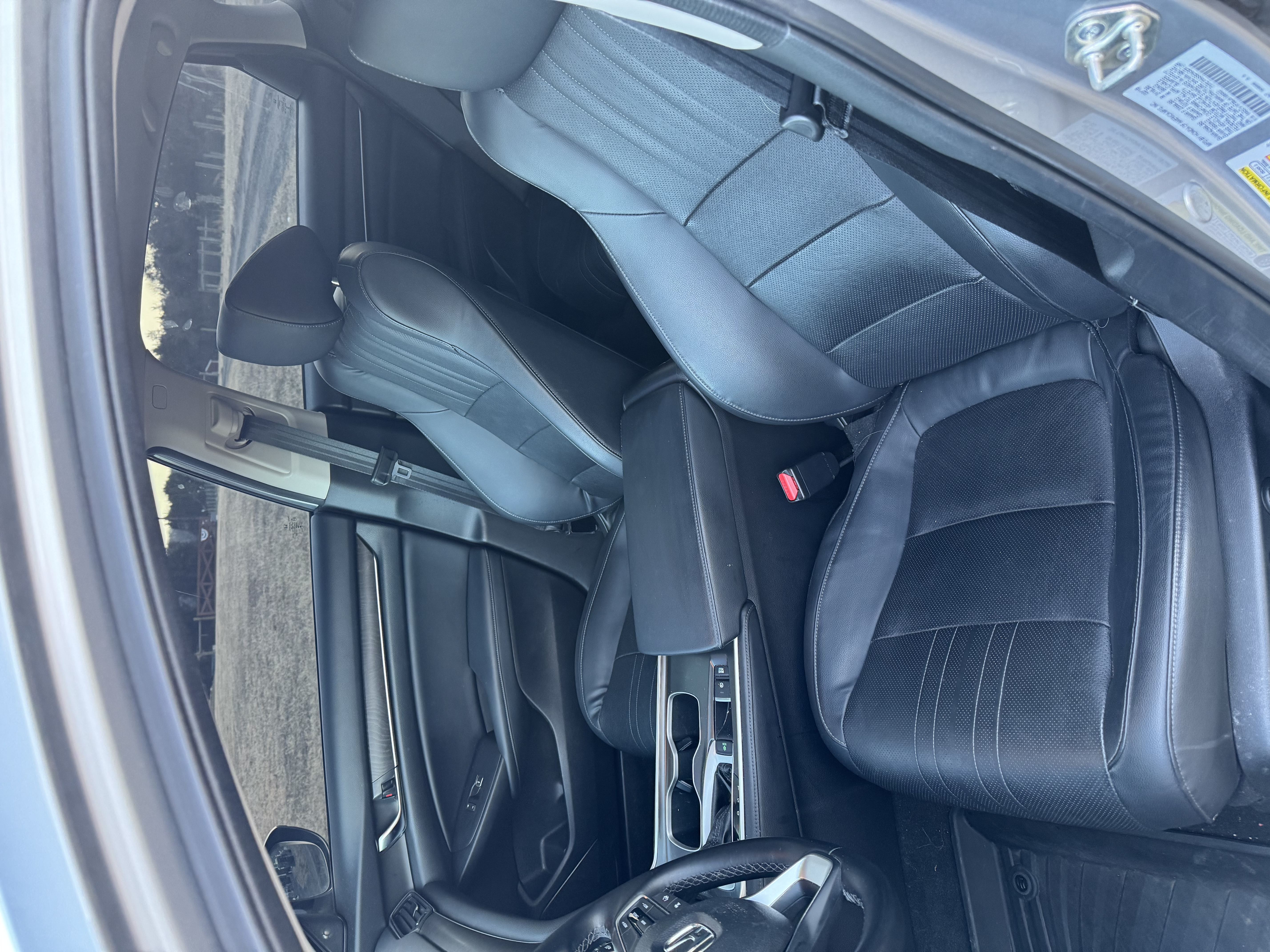 Used 2018 Honda Accord EX-L image 9