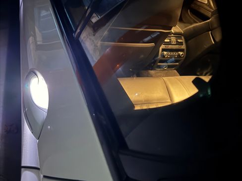 Used 2013 BMW M5 w/ Executive Pkg image 20