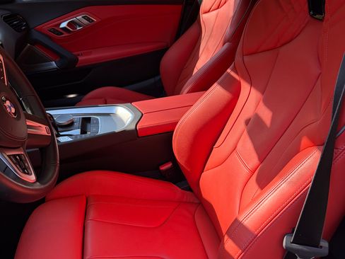 Used 2021 BMW Z4 M40i w/ Shadowloine Package image 10