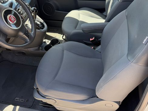 Used 2015 FIAT 500 Pop FWD image 9