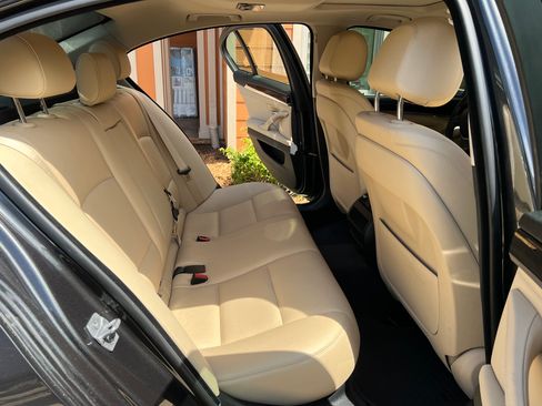 Used 2016 BMW 528i Sedan image 13