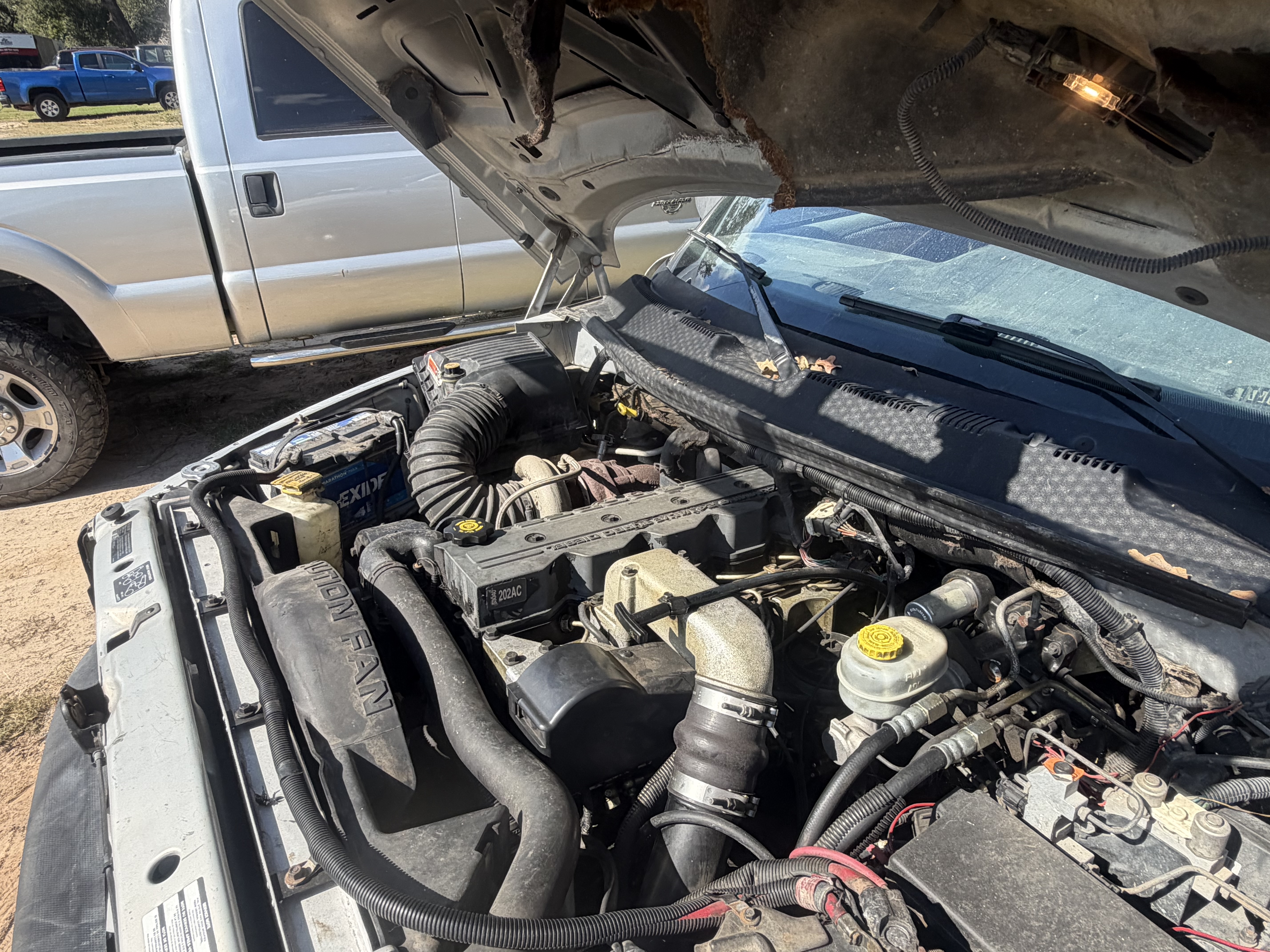Used 2000 Dodge Ram 2500 Truck 2WD Quad Cab image 12
