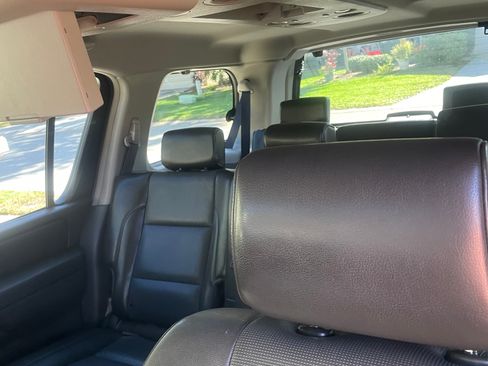 Used 2007 Nissan Armada SE w/ Sunroof Pkg image 11