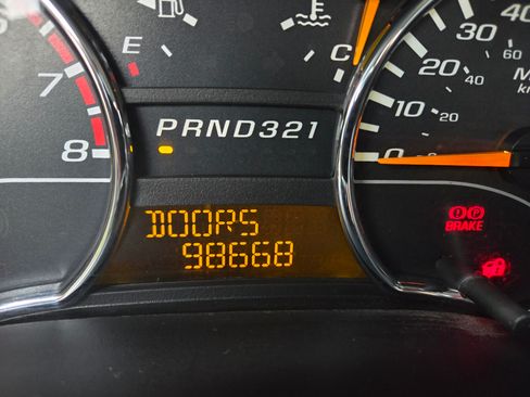 Used 2012 Chevrolet Colorado LT image 9