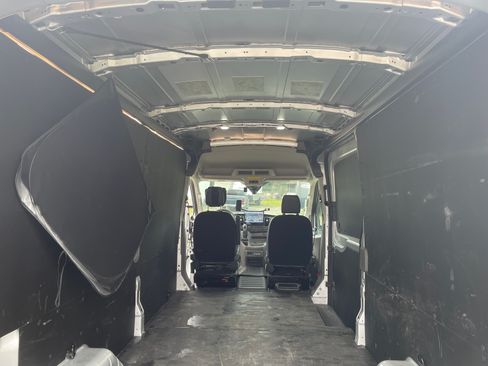 Used 2024 Ford Transit 250 Medium Roof w/ Upfitter Package image 21