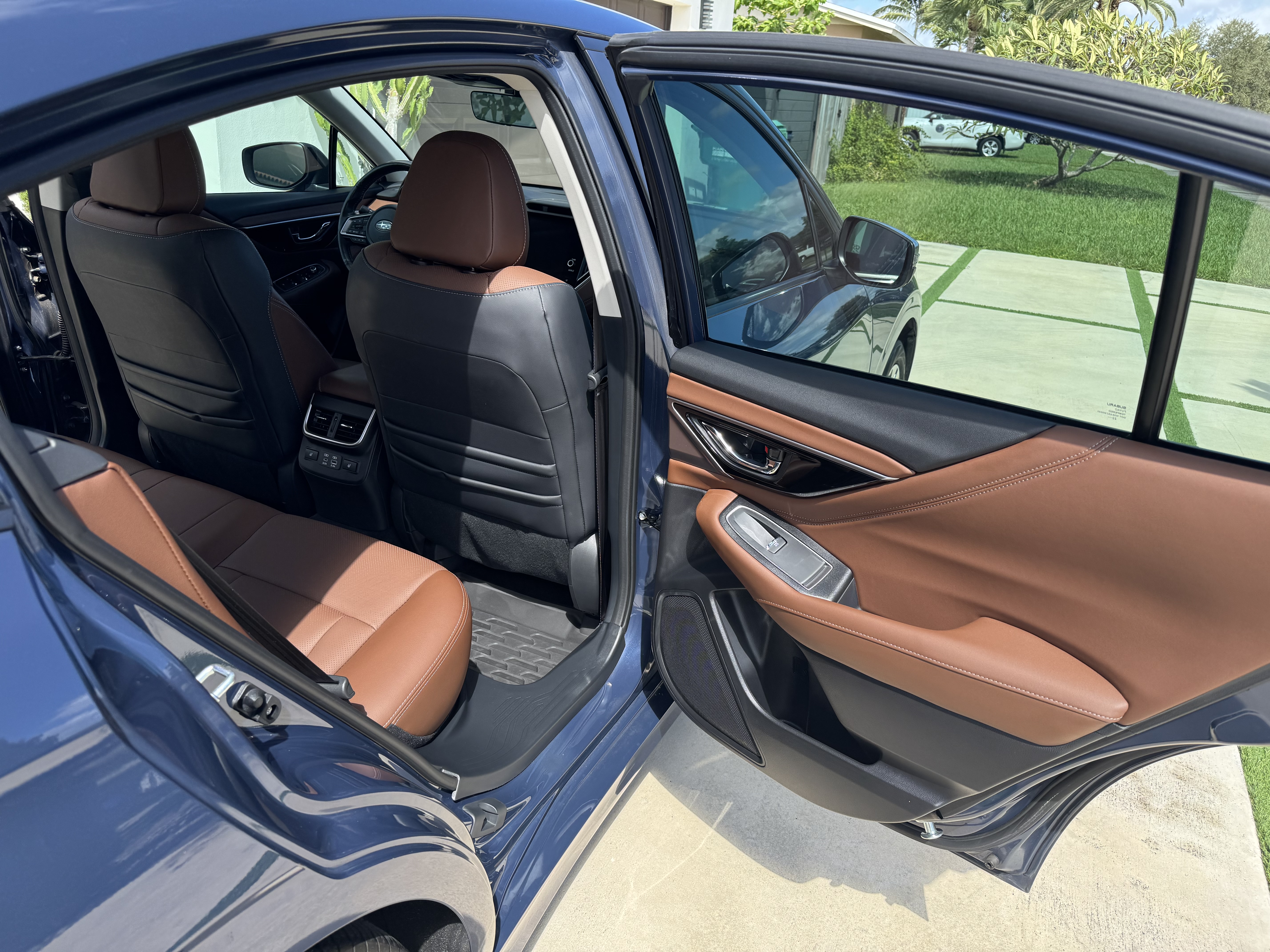 Used 2023 Subaru Legacy Touring XT AWD/4WD image 27