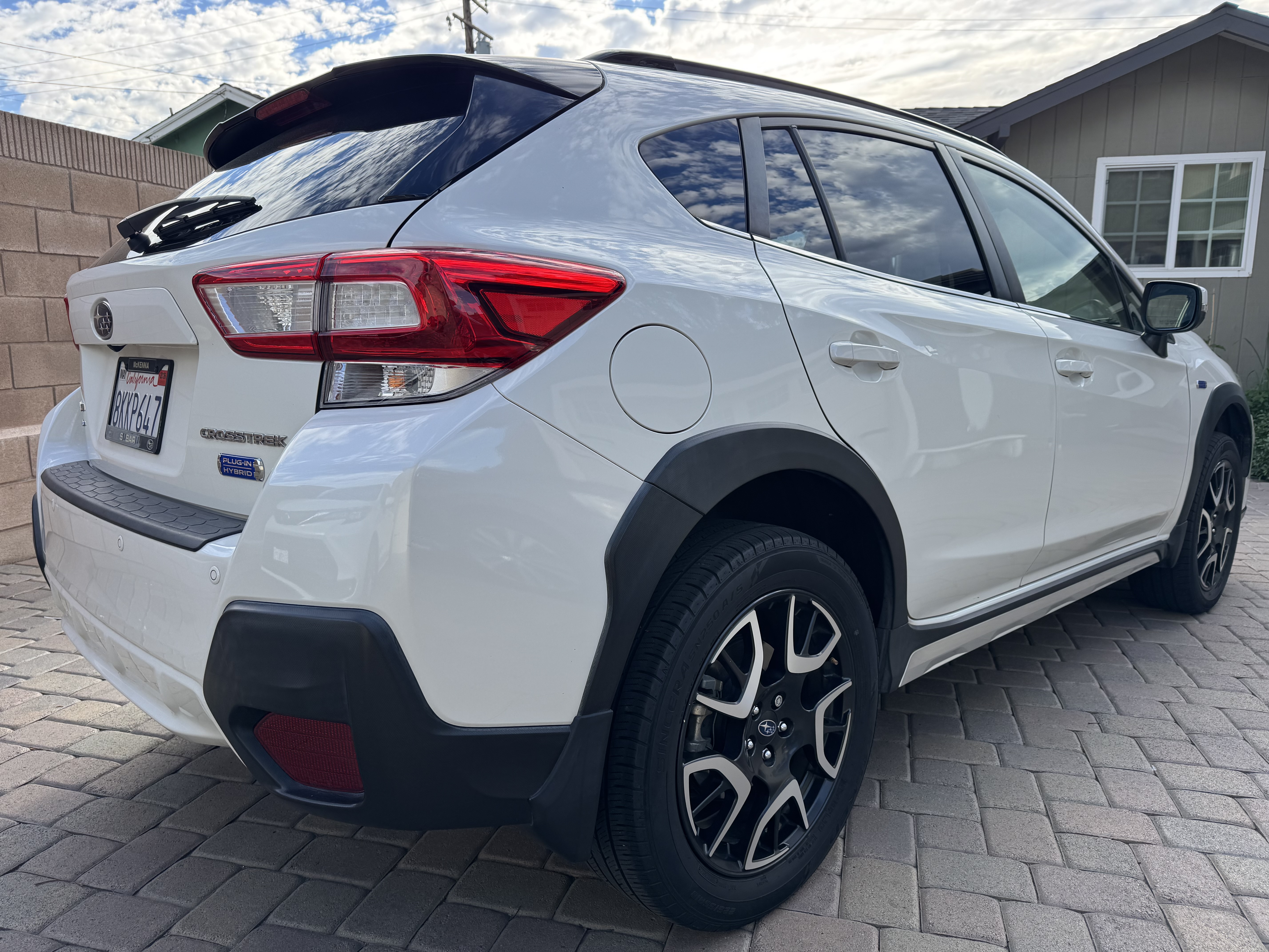 Used 2019 Subaru Crosstrek Hybrid w/ Moonroof Package w/Navigation AWD/4WD image 4
