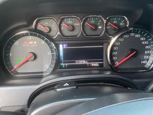 Used 2017 Chevrolet Silverado 1500 LT w/ Redline Edition AWD/4WD image 12