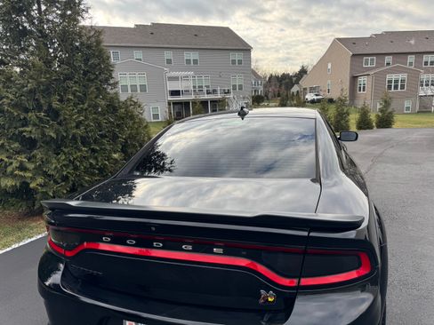 Used 2020 Dodge Charger Scat Pack image 15