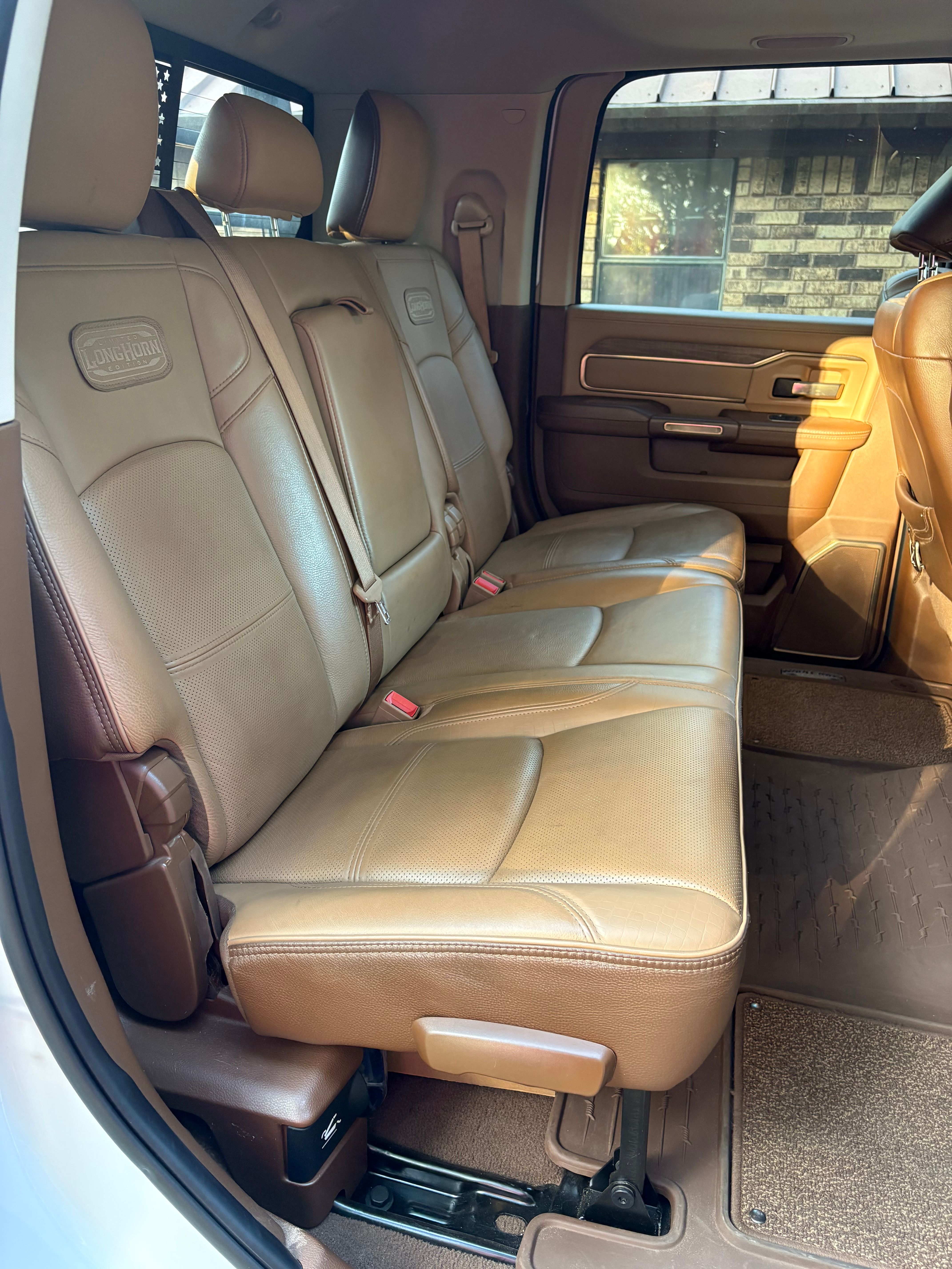 Used 2022 RAM 3500 Limited AWD/4WD image 17