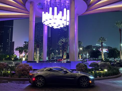 Used 2019 Aston Martin V8 Vantage Coupe image 5