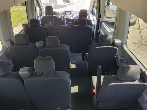 Used 2016 Ford Transit 350 XLT image 10