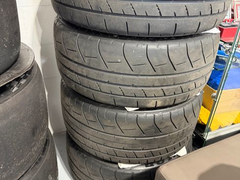 Used 2024 Nissan GT-R Premium w/ Floor Mat Package image 9