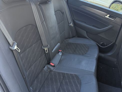 Used 2016 Hyundai Sonata Sport w/ Option Group 02 image 9