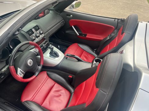 Used 2008 Saturn Sky w/ Premium Trim Package RWD image 6