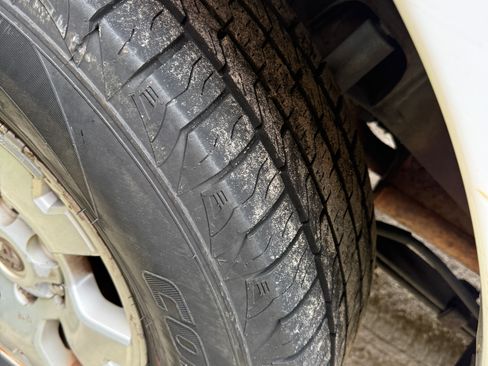 Used 2011 Toyota Tacoma PreRunner w/ TRD Off-Road Pkg w/JBL Audio image 6