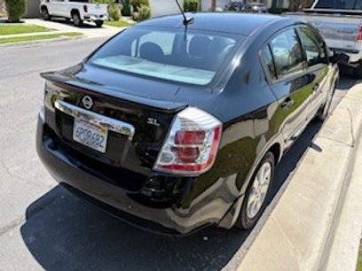 Used 2011 Nissan Sentra 2.0 SL w/ SL Special Value Pkg