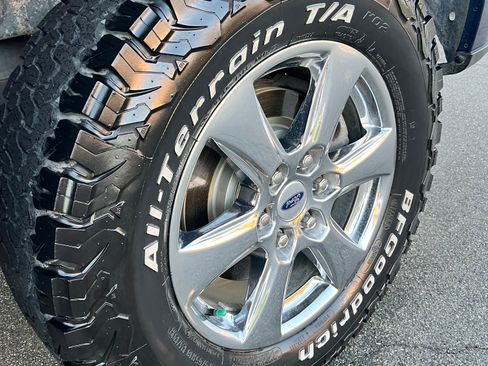 Used 2019 Ford F150 XLT w/ Equipment Group 302A Luxury image 12