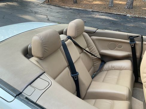 Used 1999 BMW 328i Convertible RWD image 21