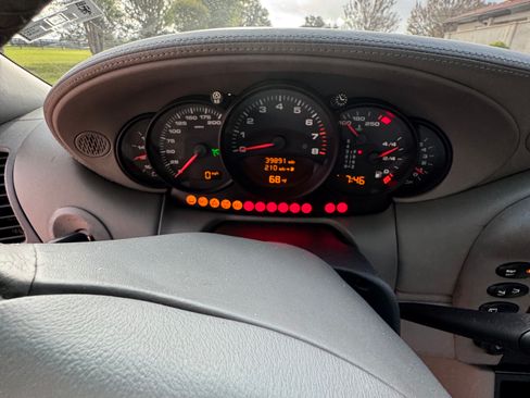 Used 2003 Porsche 911 Turbo image 14