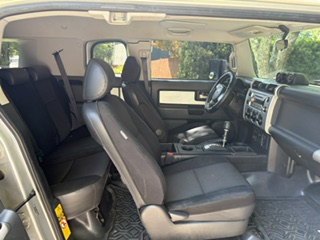 Used 2008 Toyota FJ Cruiser 2WD image 6