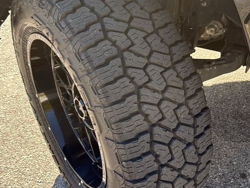 Used 2023 Toyota Tundra SR5 w/ SR5 Premium Package image 11