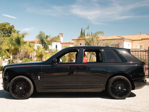 Used 2020 Rolls-Royce Cullinan image 6