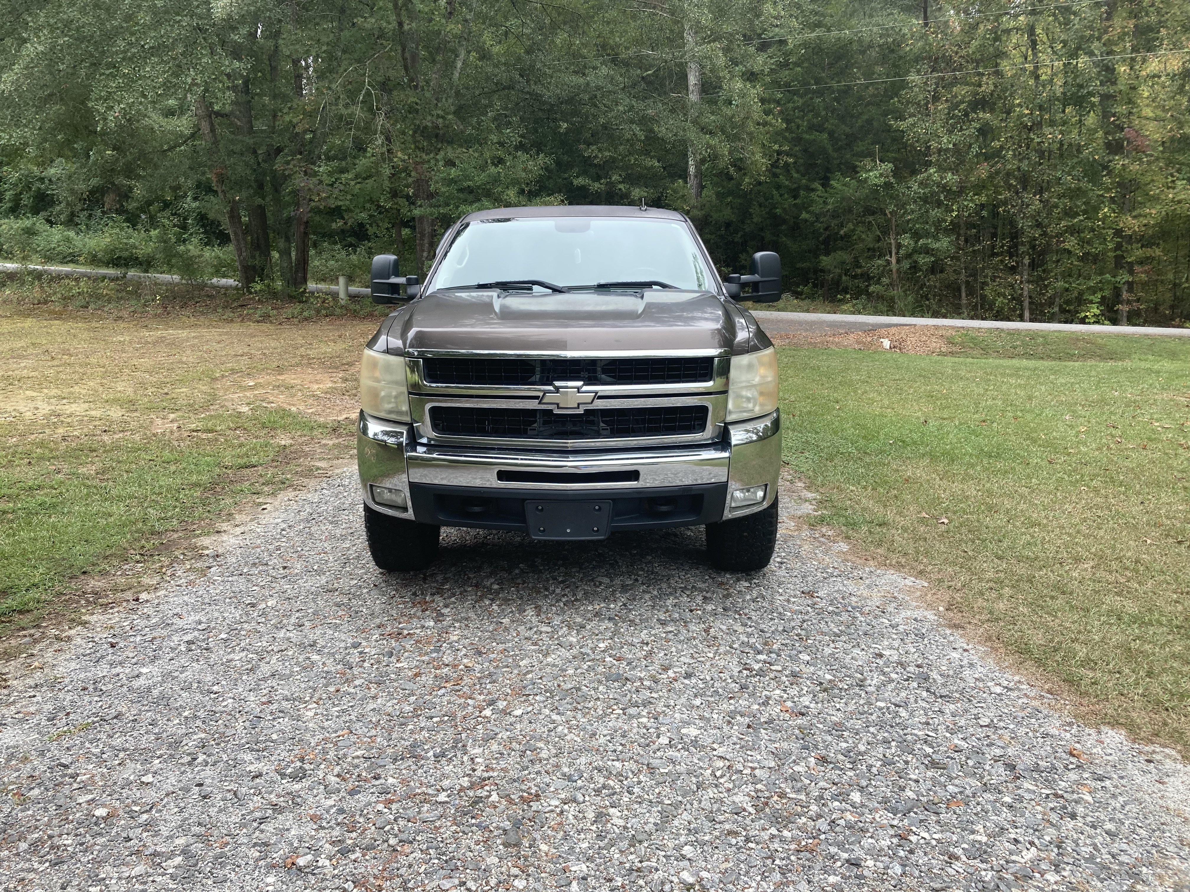 Used 2008 Chevrolet Silverado 2500 LT w/ 1LT Convenience Package AWD/4WD image 2
