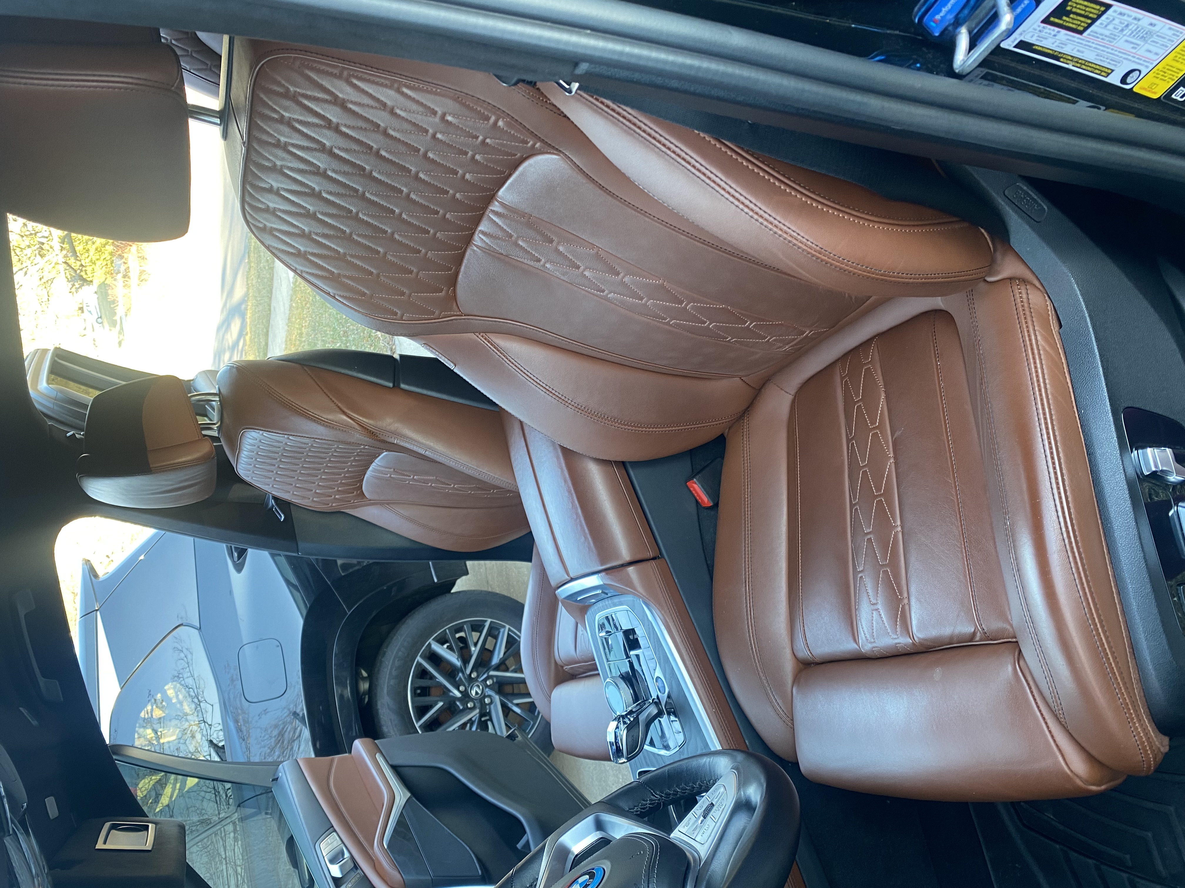 Used 2022 BMW X7 xDrive40i w/ Executive Package AWD/4WD image 8