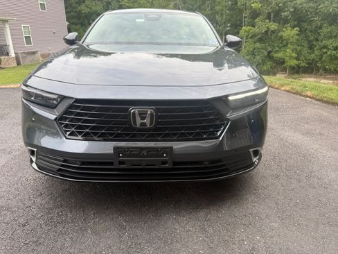 Used 2023 Honda Accord Touring image 16
