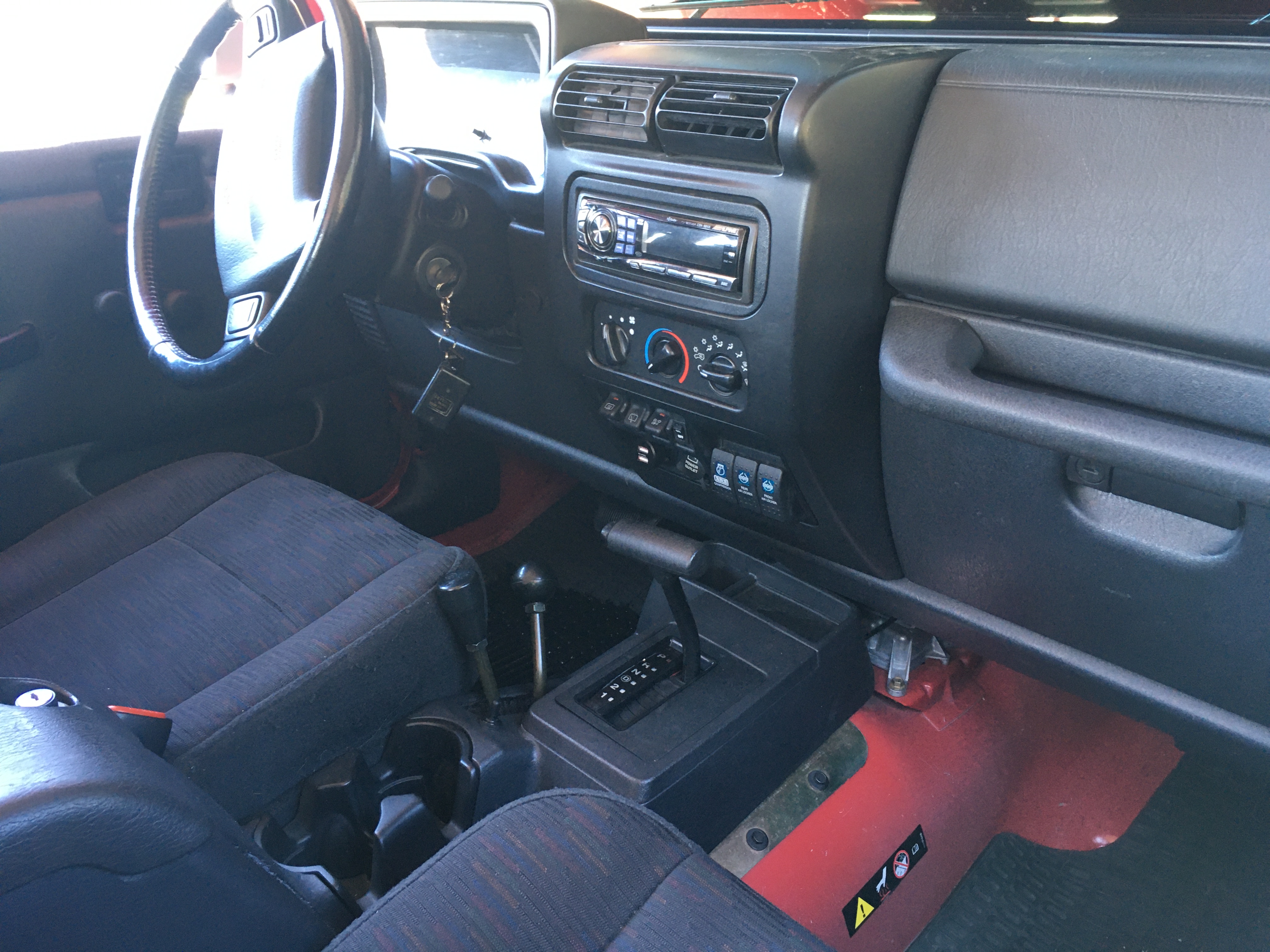 Used 2005 Jeep Wrangler Unlimited AWD/4WD image 9