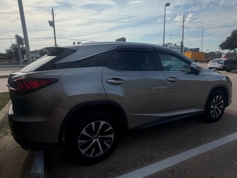 Used 2020 Lexus RX 350 FWD w/ Accessory Package image 8