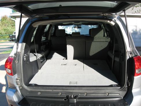 Used 2014 Toyota Sequoia SR5 image 15