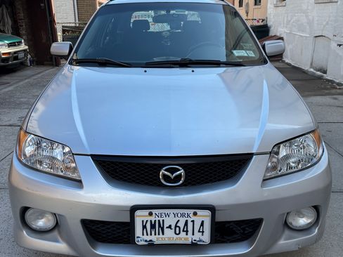 Used 2002 MAZDA Protege5 FWD image 11