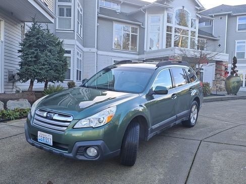 Used 2013 Subaru Outback 2.5i Premium image 1