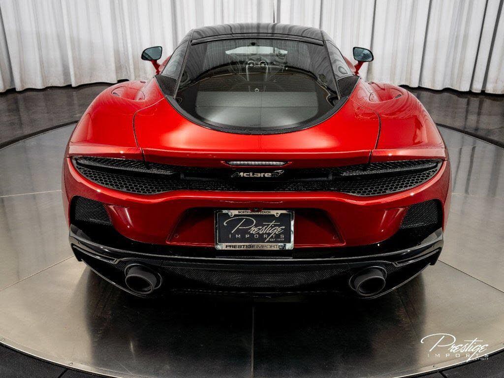 Used 2020 McLaren GT RWD image 19