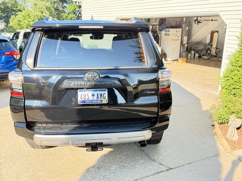 Used 2024 Toyota 4Runner TRD Off-Road Premium w/ Moonroof Package AWD/4WD image 2