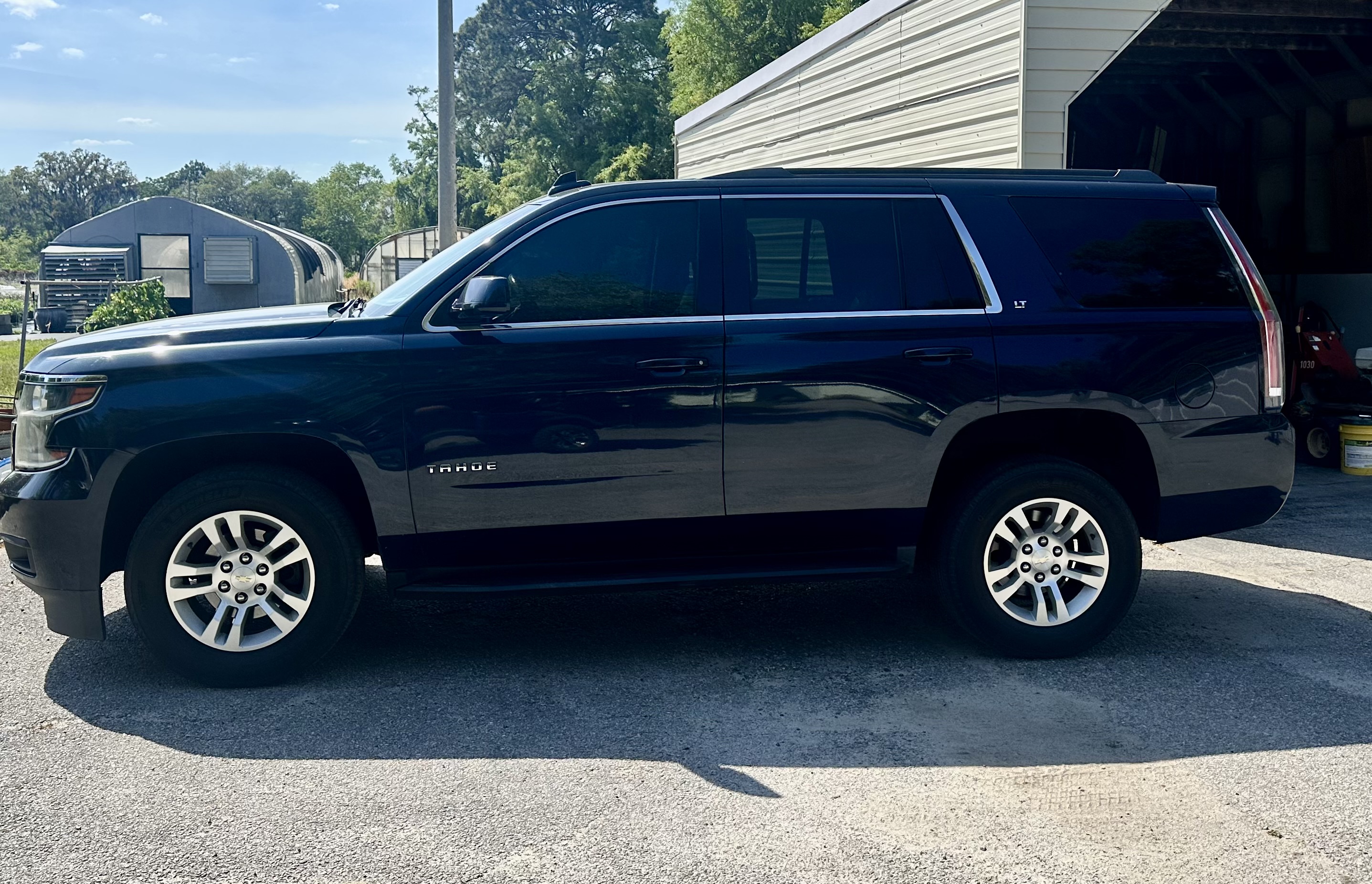Used 2019 Chevrolet Tahoe LT RWD image 1