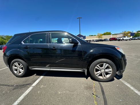 Used 2013 Chevrolet Equinox LS w/ LPO, Protection Package FWD image 9