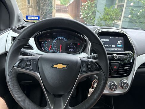 Used 2018 Chevrolet Spark LT FWD image 16