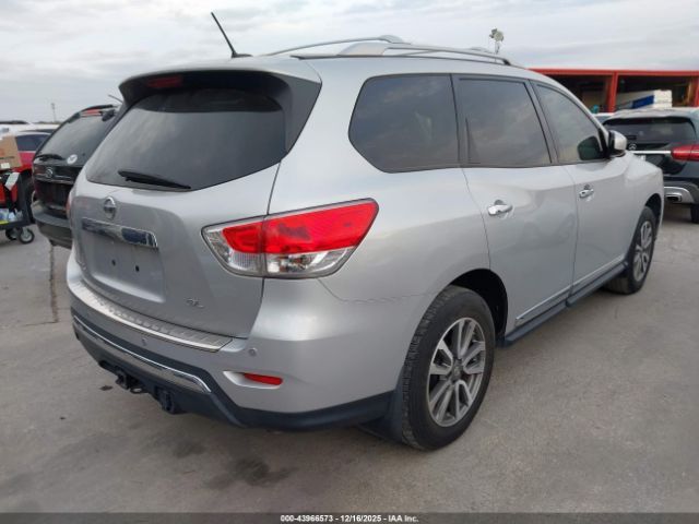 Used 2013 Nissan Pathfinder SL w/ Trailer Tow Pkg FWD image 4
