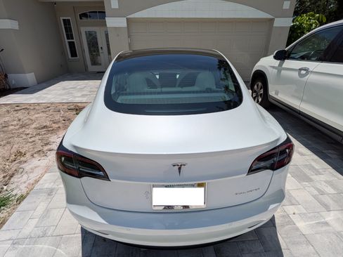 Used 2020 Tesla Model 3 Long Range AWD/4WD image 5