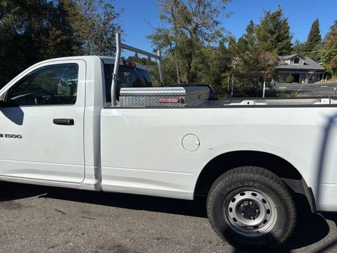 Used 2012 RAM 1500 ST w/ ST Popular Equipment Group image 9