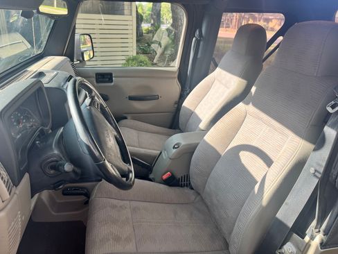 Used 2003 Jeep Wrangler Sport image 6