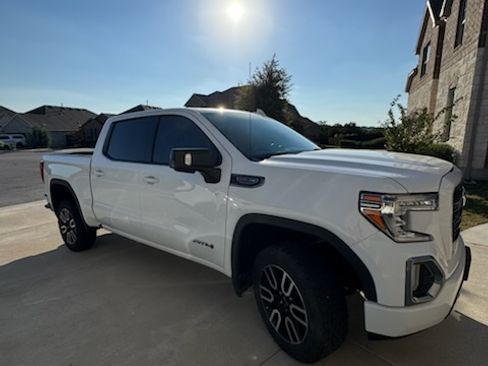 Used 2022 GMC Sierra 1500 AT4 w/ AT4 Preferred Package image 1