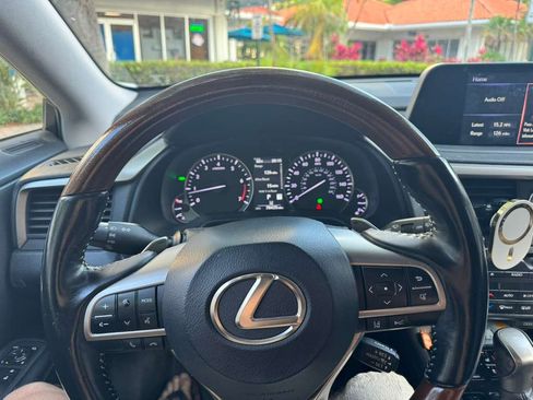 Used 2020 Lexus RX 350L FWD w/ Premium Package image 14